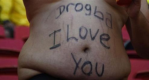 صور .. كيف عبرت جماهير كوت ديفوار عن حبها لدروجبا !